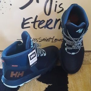 NWOT HELLY HANSON TECH PERFORMANCE WATERPROOF BOOT